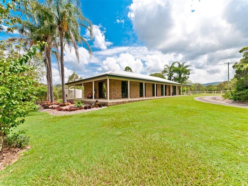 3 Arnan Court, Samford Valley QLD 4520