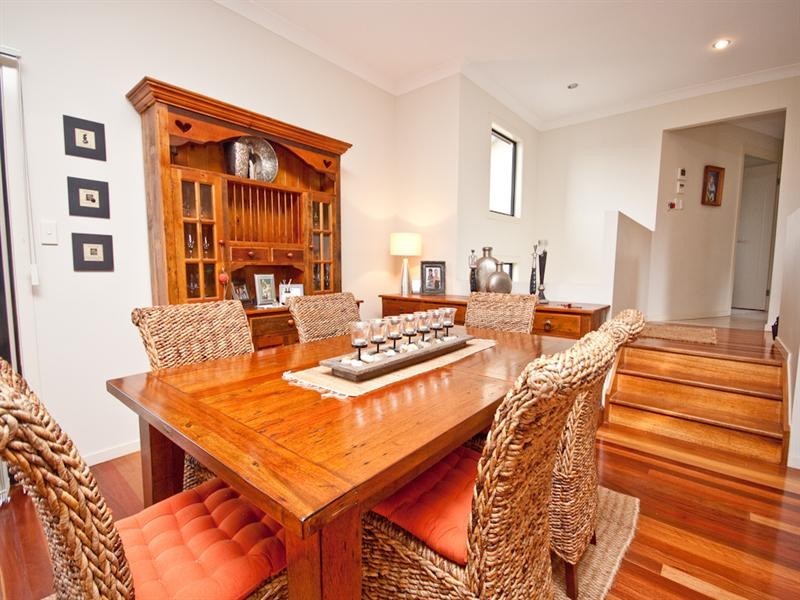 6 Bonica Court, Eatons Hill QLD 4037