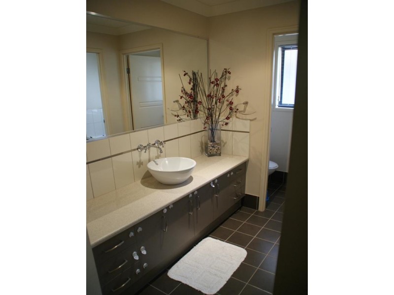 68 Gum Street, Warner QLD 4500