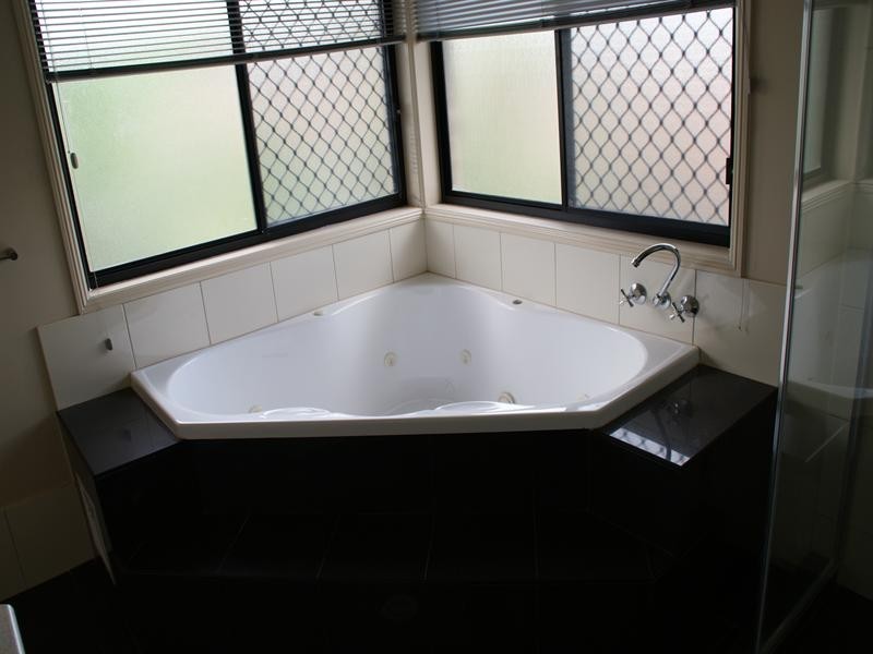 68 Gum Street, Warner QLD 4500