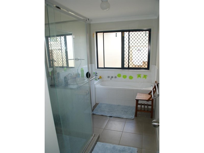 2 Jean Close, Joyner QLD 4500