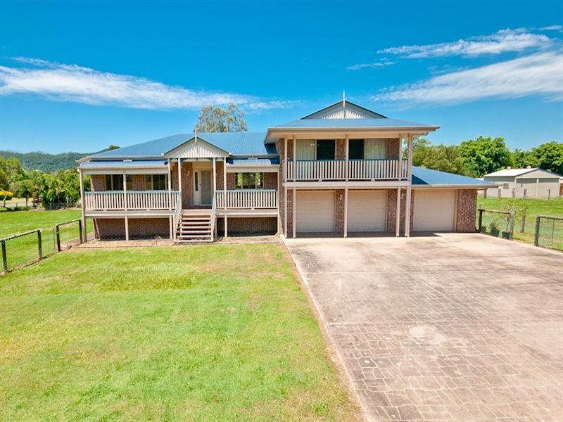1 Meadowood Close, Samford QLD 4520