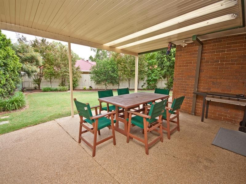 8 Walton Crescent, Murrumba Downs QLD 4503