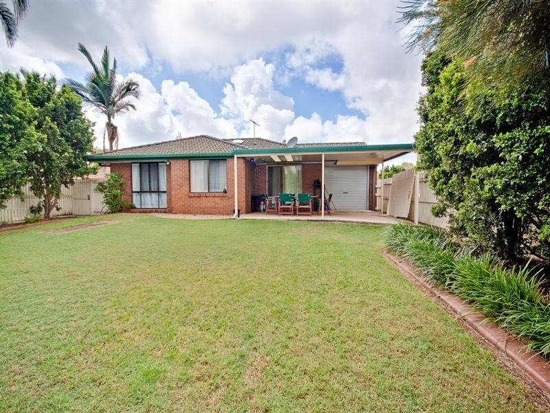 8 Walton Crescent, Murrumba Downs QLD 4503