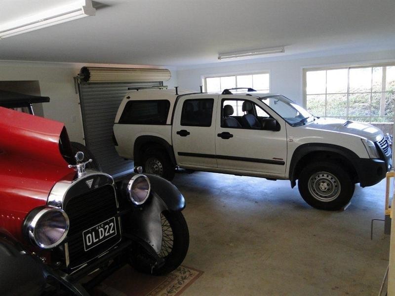 2 Birralee Close, Samford QLD 4520