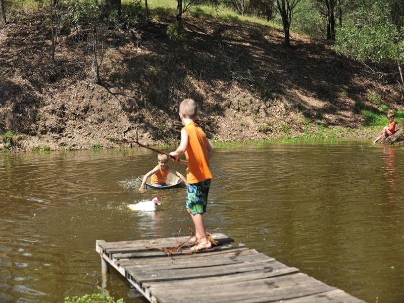 2 Birralee Close, Samford QLD 4520