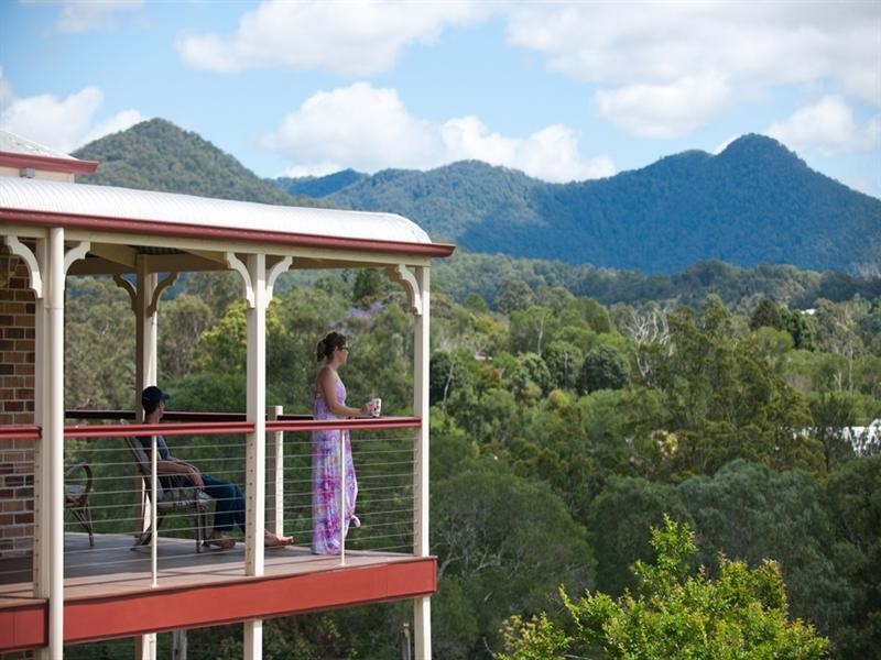 2 Birralee Close, Samford QLD 4520