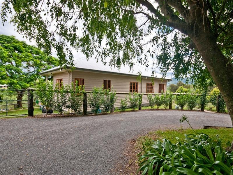 80 Kundes Road, Samford QLD 4520