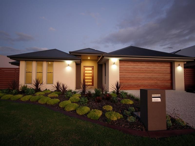17 Rolland Parade, Warner QLD 4500