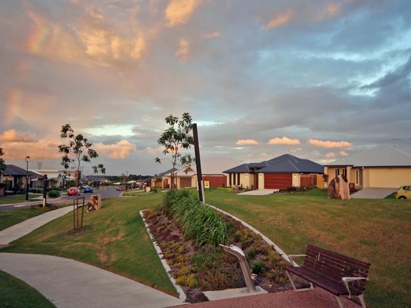 17 Rolland Parade, Warner QLD 4500
