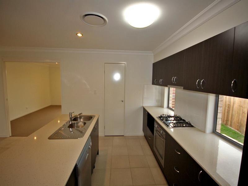 17 Rolland Parade, Warner QLD 4500