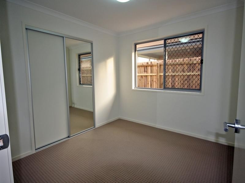 17 Rolland Parade, Warner QLD 4500