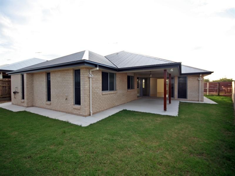 17 Rolland Parade, Warner QLD 4500