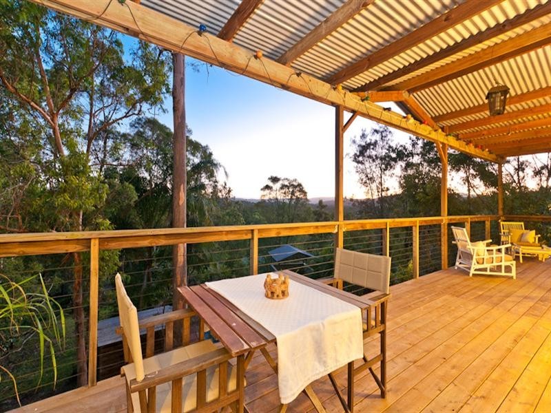 12 Salisbury Court, Clear Mountain QLD 4500