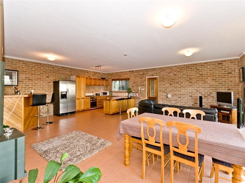 531 Clear Mountain Road, Clear Mountain QLD 4500