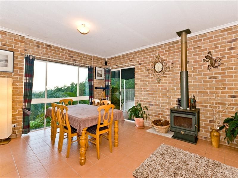 531 Clear Mountain Road, Clear Mountain QLD 4500