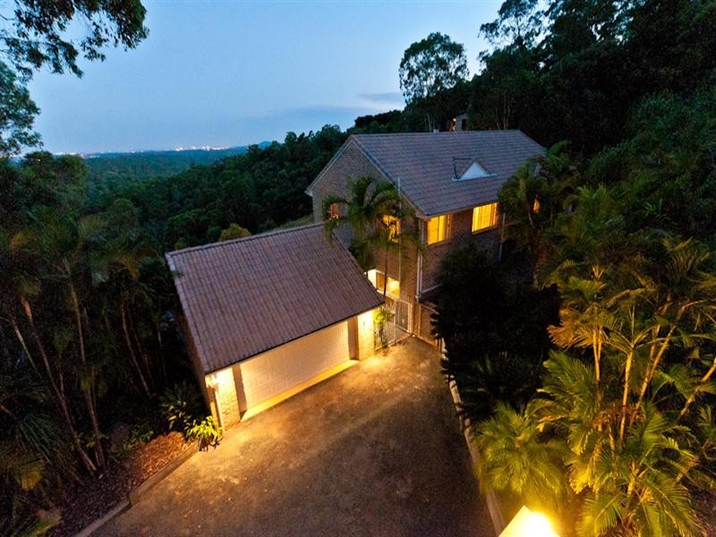 531 Clear Mountain Road, Clear Mountain QLD 4500