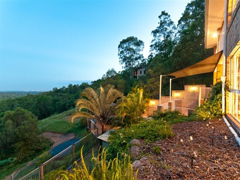 531 Clear Mountain Road, Clear Mountain QLD 4500