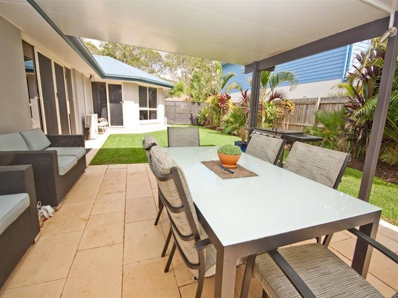 43 Mary Ring Drive, Samford QLD 4520