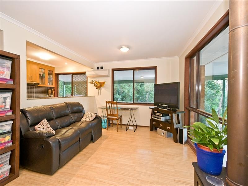 20 Nullamanna Road, Samford QLD 4520