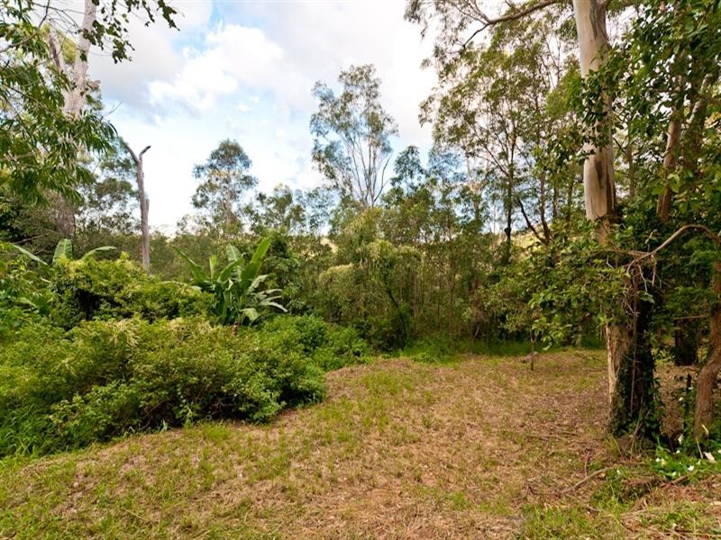 20 Nullamanna Road, Samford QLD 4520