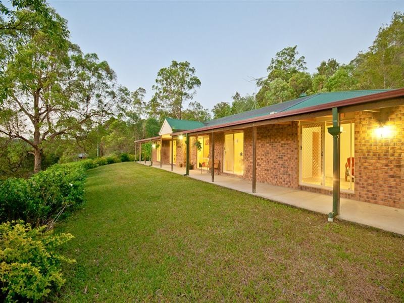 18 Balmoral Road, Draper QLD 4520