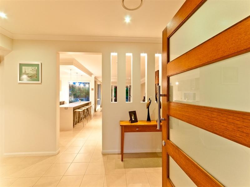 15 Chalmers Court, Samford Village QLD 4520