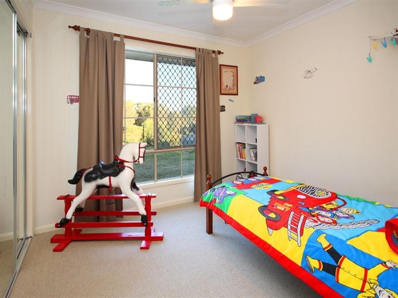 6 Jagera Court, Closeburn QLD 4520