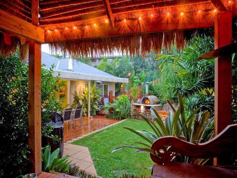 6 Windrush Close, Eatons Hill QLD 4037