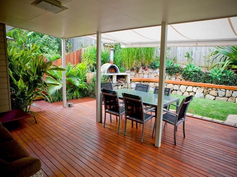 6 Windrush Close, Eatons Hill QLD 4037