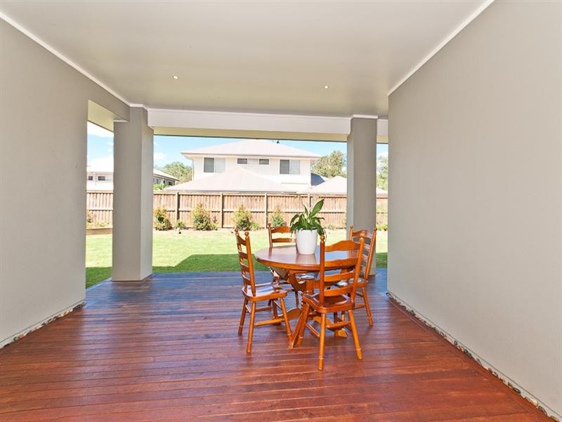 Eatons Hill QLD 4037