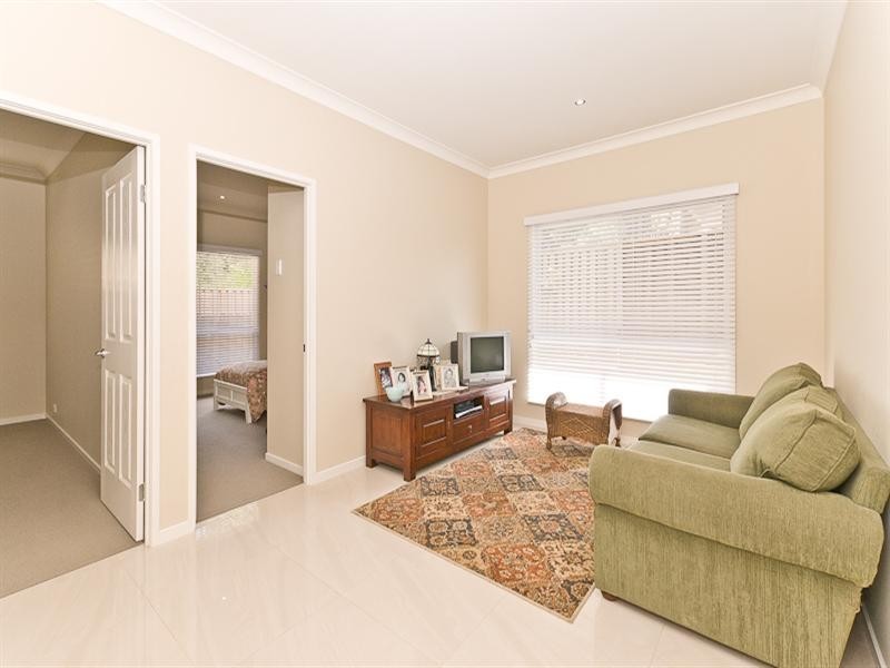 Eatons Hill QLD 4037