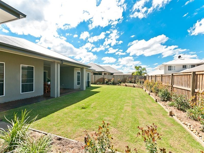 Eatons Hill QLD 4037