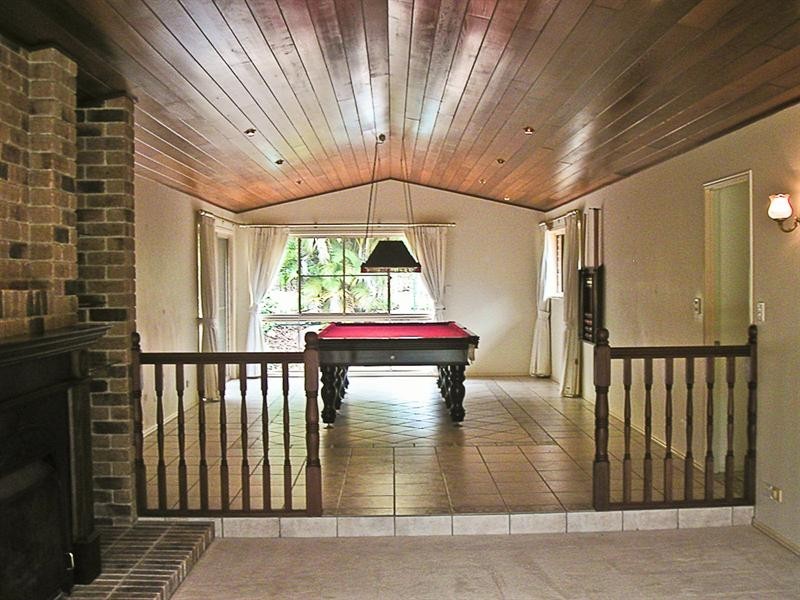 19 Greenwood Crescent, Samford QLD 4520