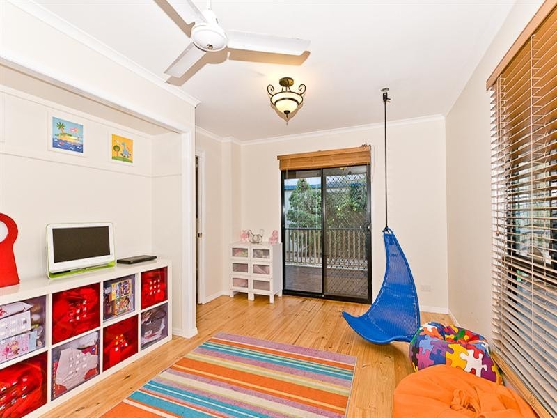 35 Mt Glorious Road (1 Trentham Place, Samford Village QLD 4520