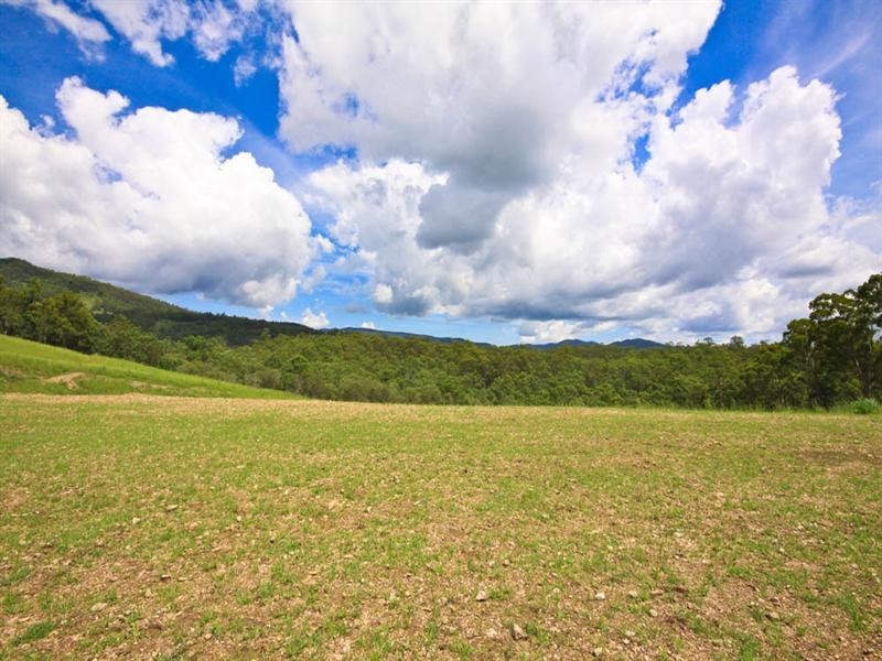 128 Hipathites Road, Kobble Creek QLD 4520