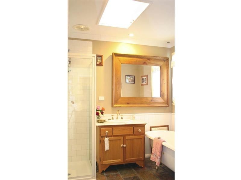 128 Hipathites Road, Kobble Creek QLD 4520