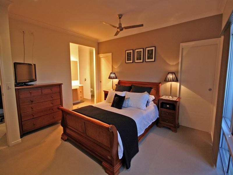 14 Chalmers Court, Samford Village QLD 4520