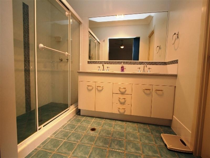 9 Mason Court, Samsonvale QLD 4520