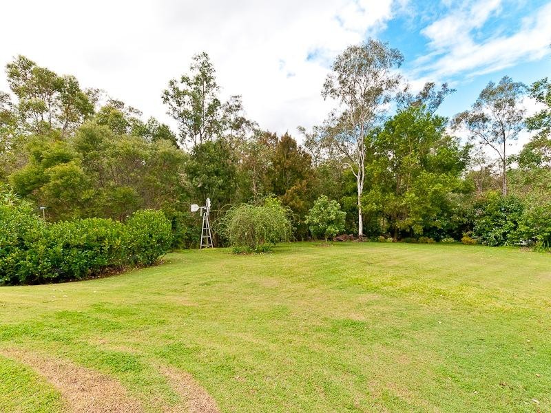 14 Housewood Court, Highvale QLD 4520