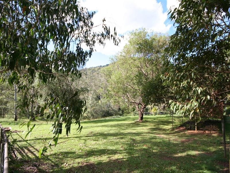 Cedar Creek QLD 4520