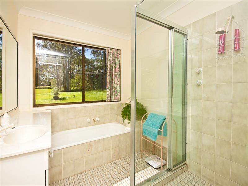 Camp Mountain QLD 4520