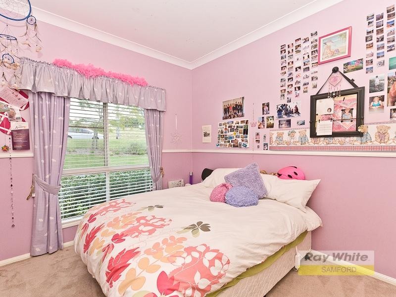 3 Sherwood Court, Samford Valley QLD 4520