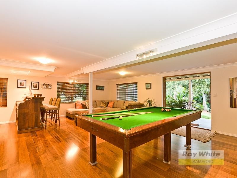 3 Sherwood Court, Samford Valley QLD 4520