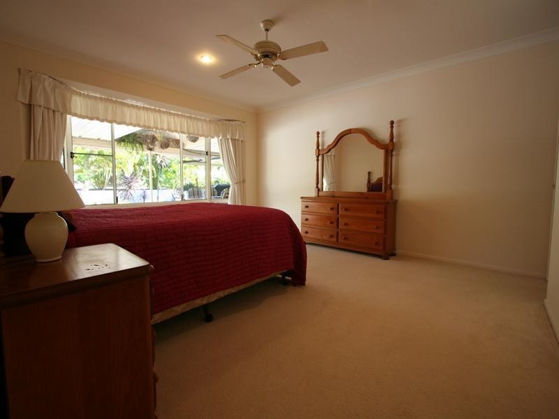 6 Showgrounds Drive, Highvale QLD 4520