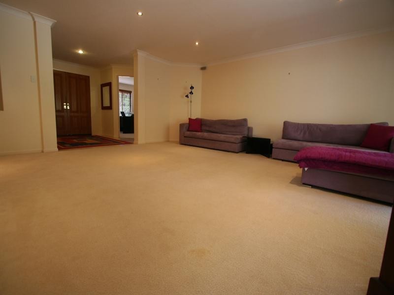 6 Showgrounds Drive, Highvale QLD 4520