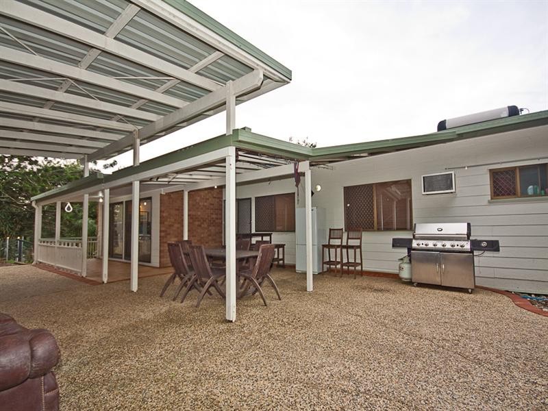 13 Woodview Street, Samford Valley QLD 4520