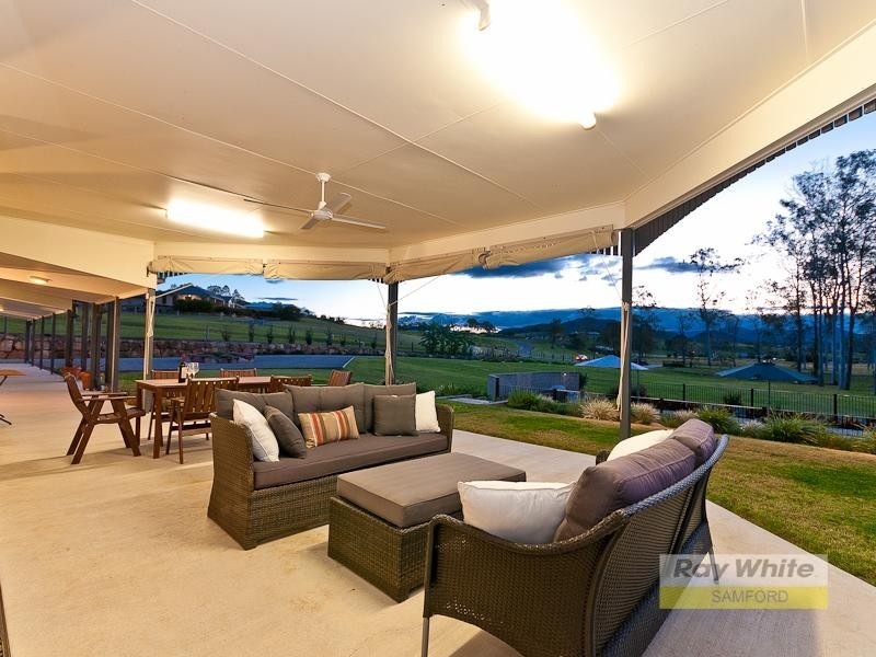 12 Currell Circuit, Samford Valley QLD 4520