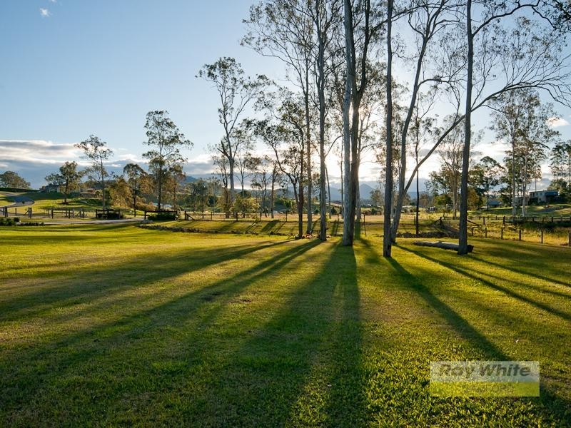 12 Currell Circuit, Samford Valley QLD 4520