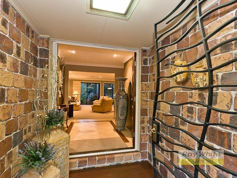 13 Whip Bird Court, Cashmere QLD 4500